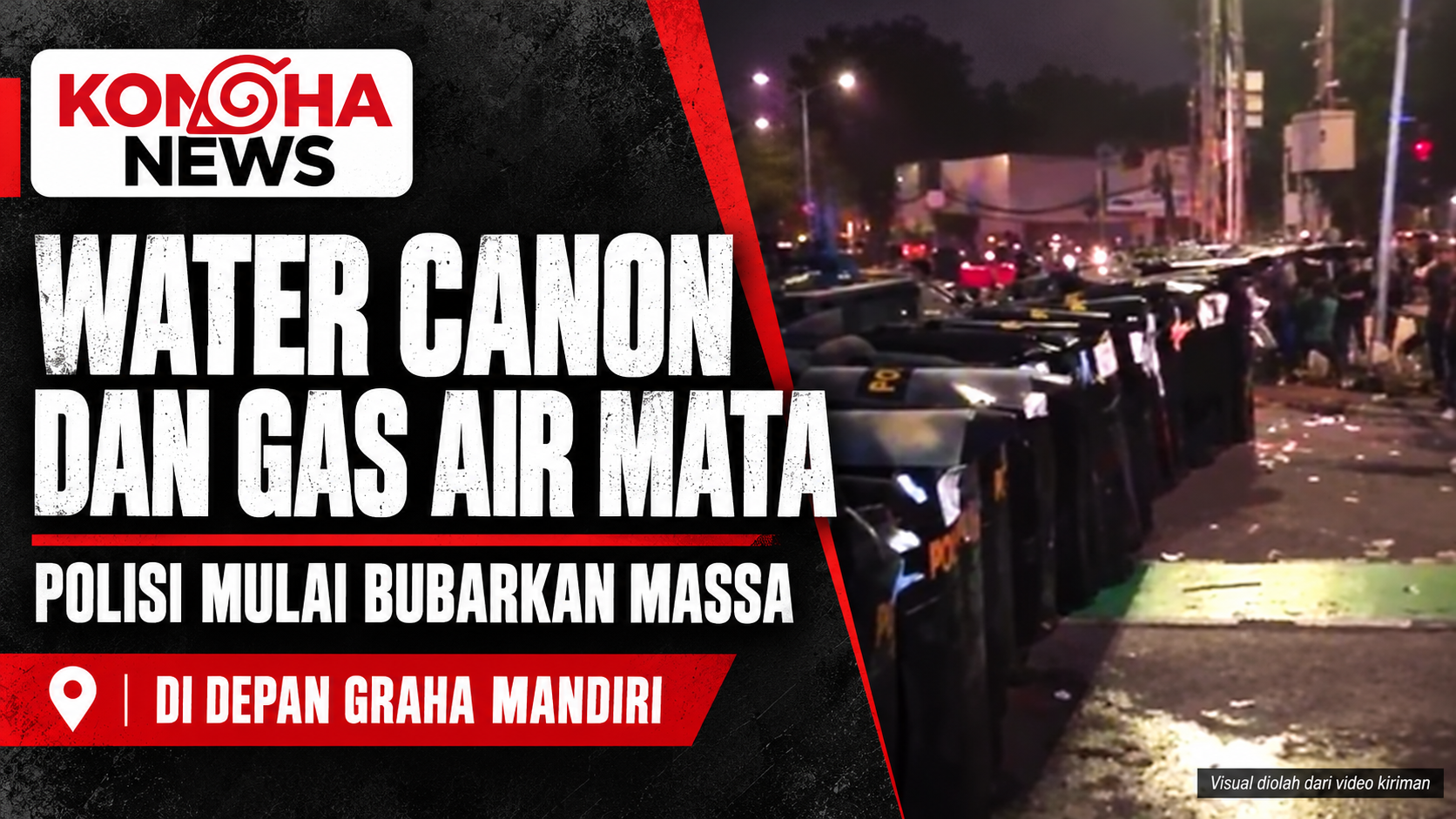 Polisi Gunakan Water Cannon dan Gas Air Mata untuk Bubarkan Massa di Depan Graha Mandiri